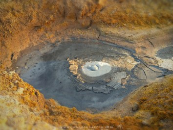 Geisers aquecendo o frio da manhã