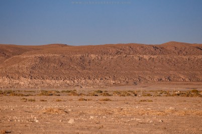 As marcas deixadas pelo oceano nas montanhas ainda são bem veiséiveis